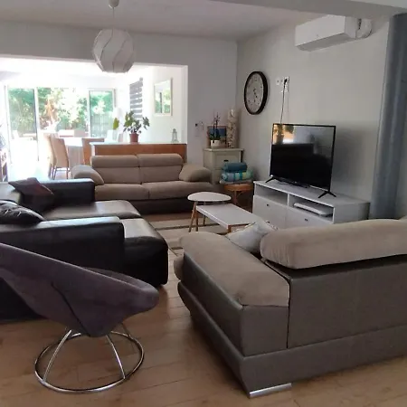 Сasa de vacaciones Le Chene *